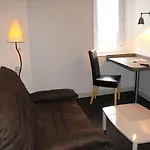 Logis Au Moyne De Saire Hotel 3*
