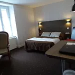 Logis Au Moyne De Saire Réville
