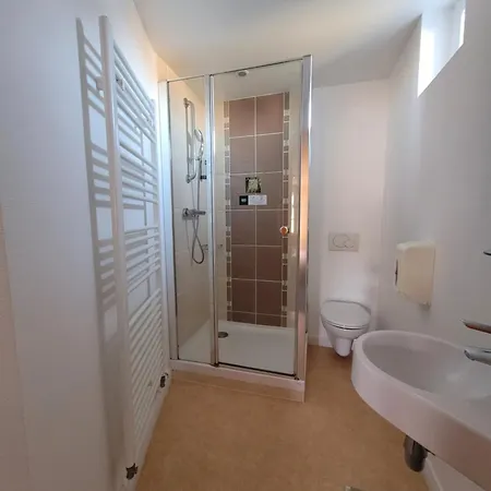 Hotel Logis Au Moyne De Saire 3*