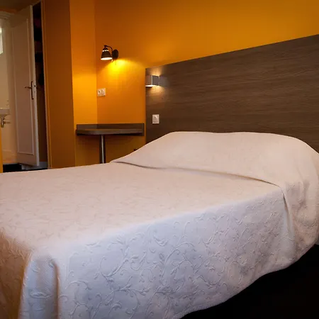 Logis Au Moyne De Saire 호텔 레비르