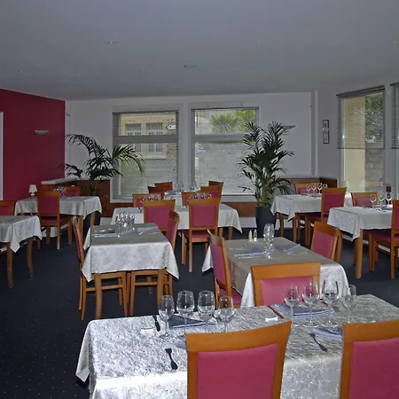 Logis Au Moyne De Saire 레비르