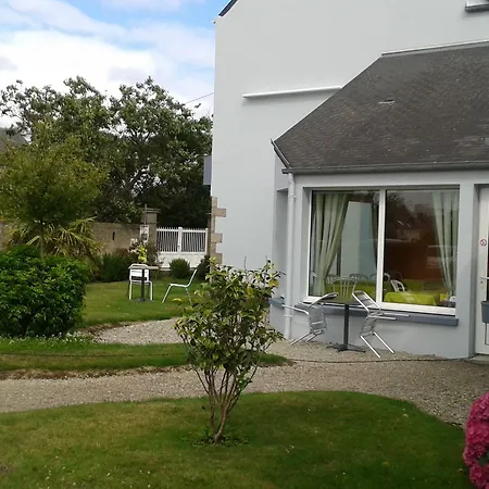 호텔 Logis Au Moyne De Saire 레비르