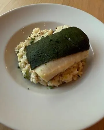 Logis Au Moyne De Saire ホテル 3*