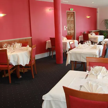 Logis Au Moyne De Saire 3*