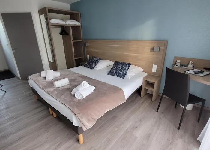 Logis Au Moyne De Saire Reville