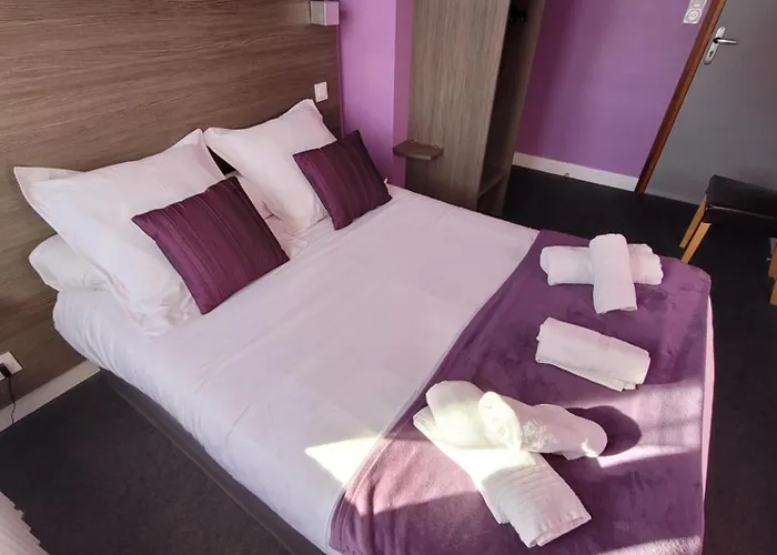 Отель Logis Au Moyne De Saire