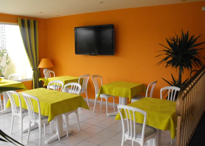 酒店 Logis Au Moyne De Saire Réville