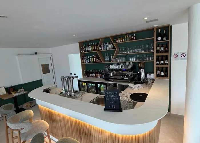 Logis Au Moyne De Saire