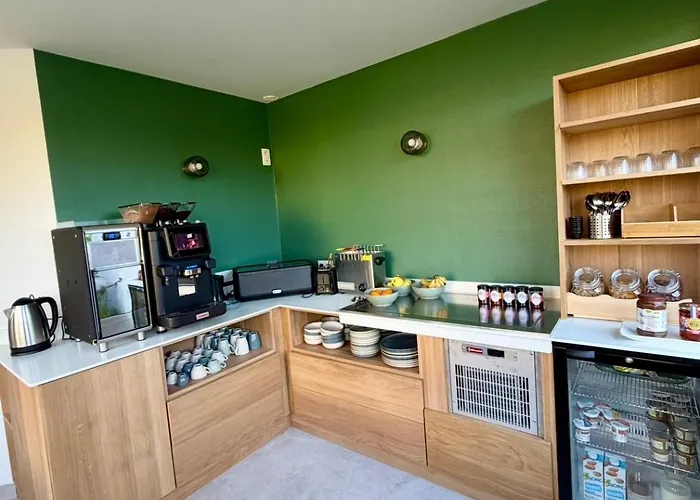 Отель Logis Au Moyne De Saire